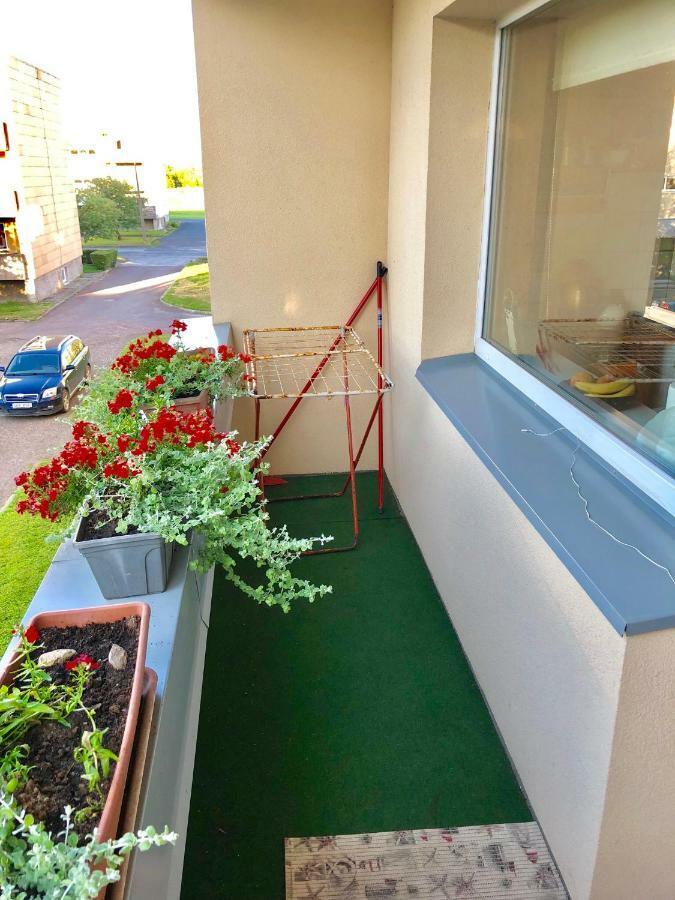 Wind Rose Apartment Kuressaare Extérieur photo